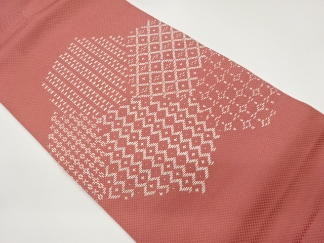 幾何学模様刺繍名古屋帯